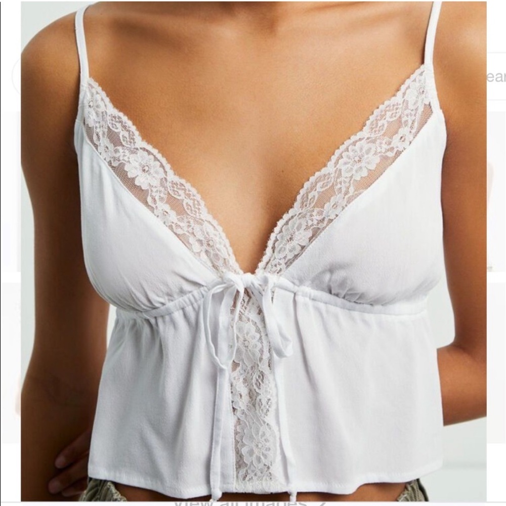 LA Hearts Tie-Front Lace Cami